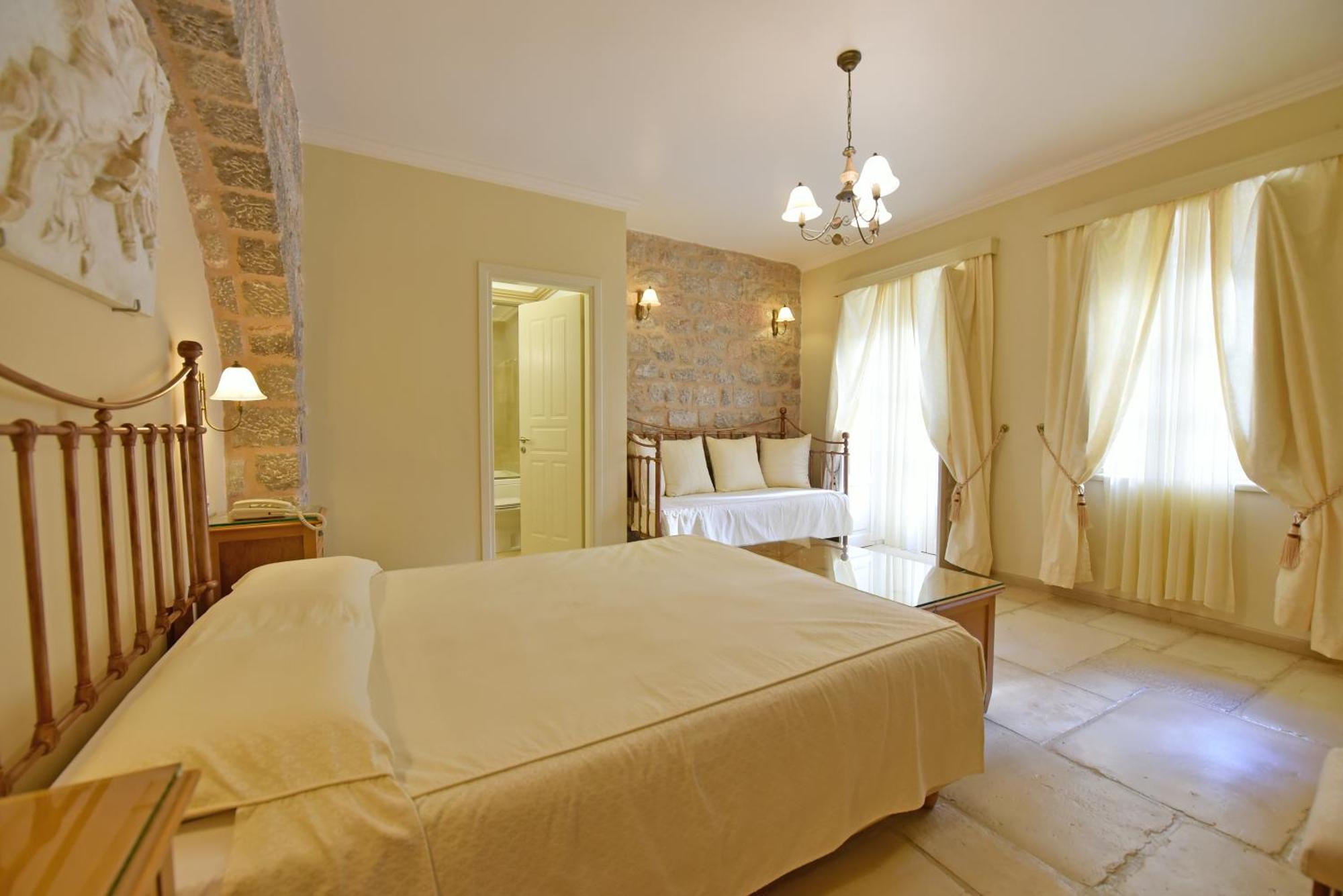 Angelica Traditional Boutique Hotel Хидра Стая снимка
