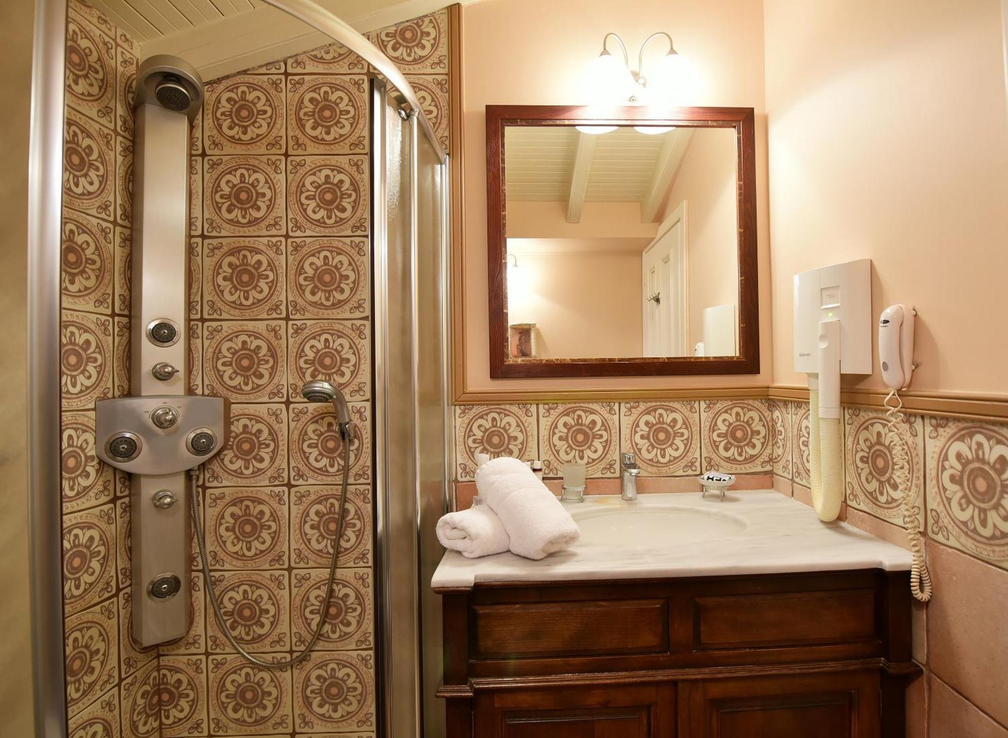 Angelica Traditional Boutique Hotel Хидра Екстериор снимка